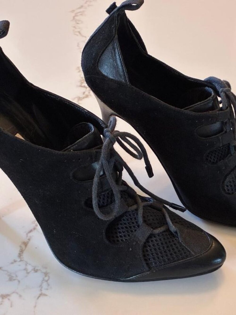 Manolo Blahnik Black Suede Leather & Mesh Lace-Up Stiletto Heels Sz EU 36  US 6